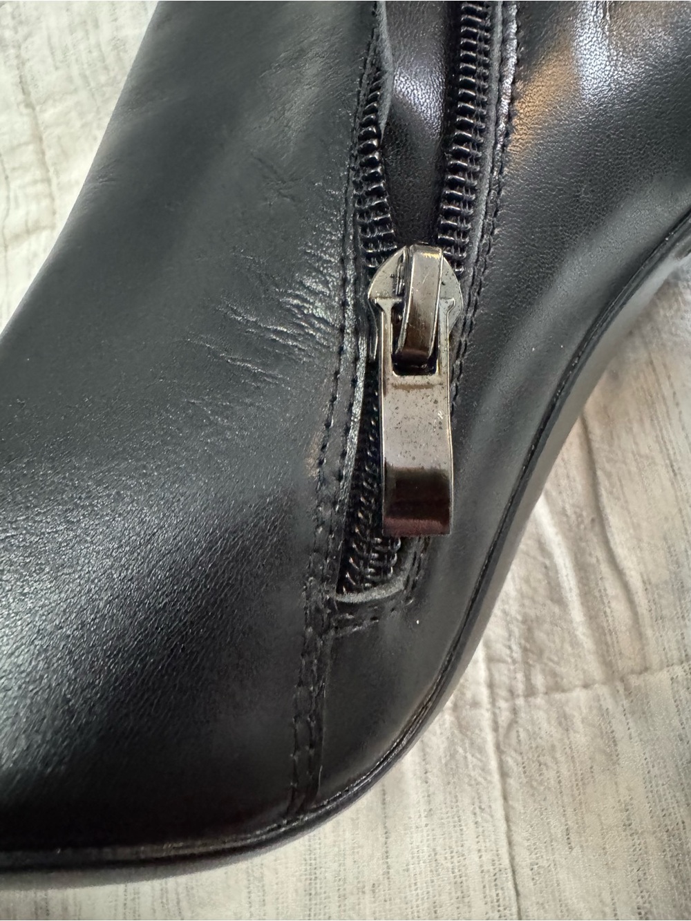 Saint Laurent Black Leather Ankle Boot with Logo Sculptural Heel - Picture 8 of 13